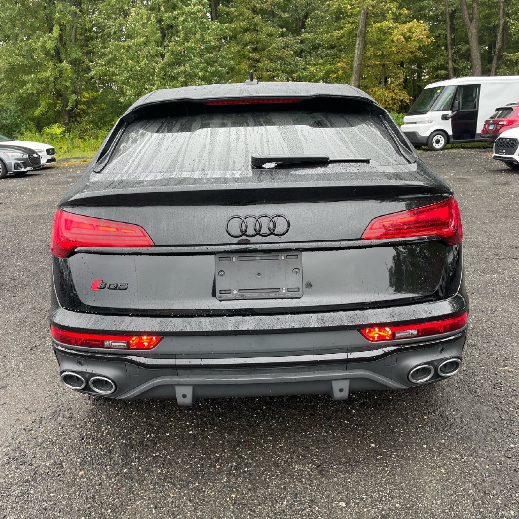 Used 2024 Audi SQ5 Premium Plus w/ S Sport Package AWD/4WD image 14