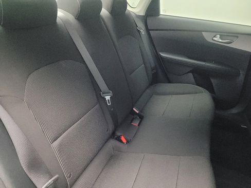Used 2019 Kia Forte LXS FWD image 19