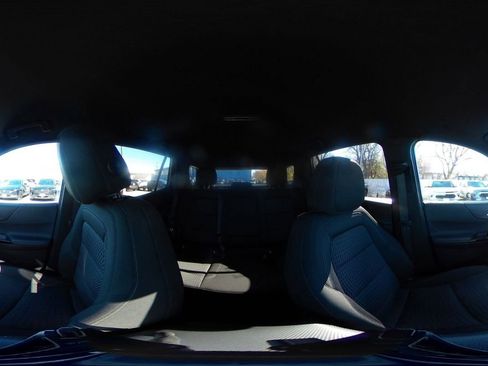 Used 2025 Chevrolet Equinox LT image 41