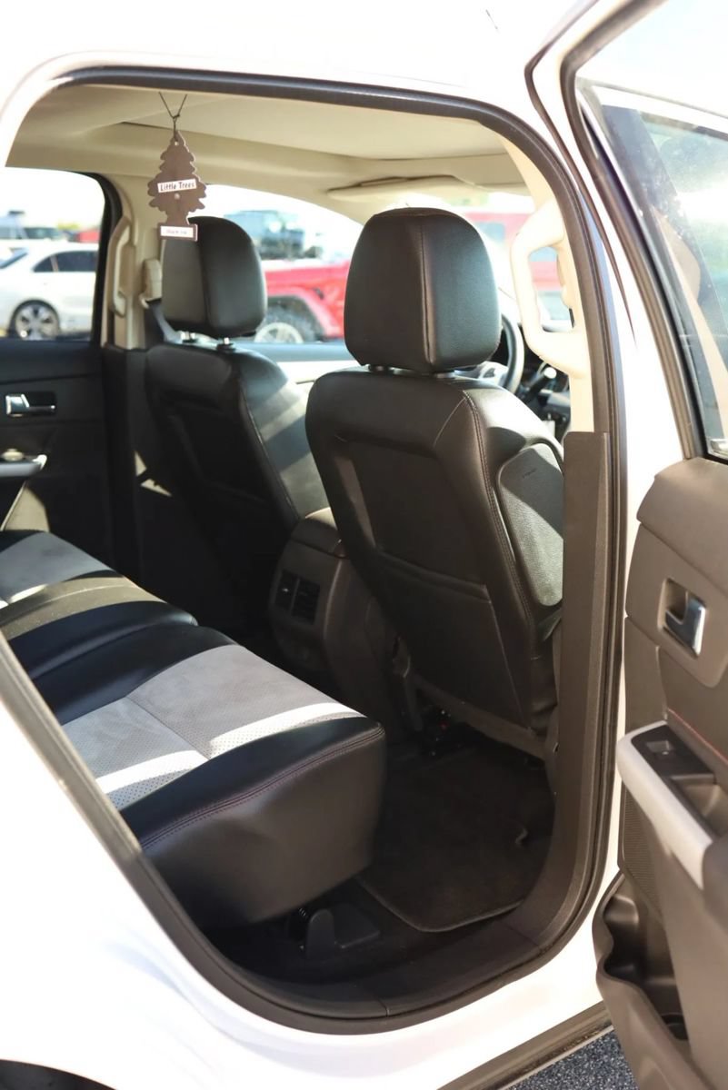 Used 2014 Ford Edge SEL w/ Equipment Group 205A AWD/4WD image 37