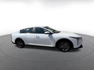 Used 2025 Kia K4 LXS video 2