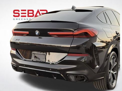 Used 2022 BMW X6 xDrive40i w/ M Sport Package AWD/4WD image 2