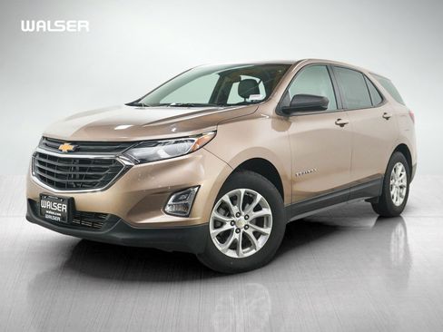 Used 2018 Chevrolet Equinox LS FWD image 1