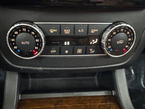 Used 2018 Mercedes-Benz GLS 450 4MATIC image 26