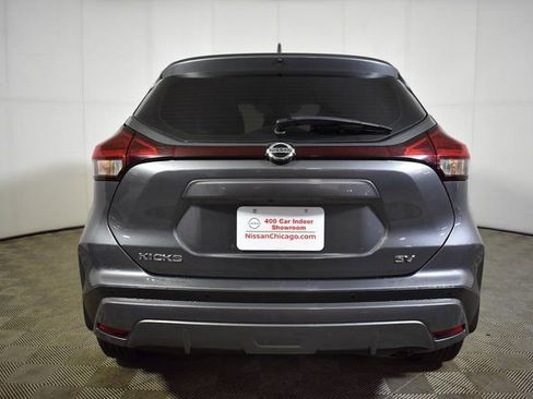 Used 2021 Nissan Kicks SV image 5
