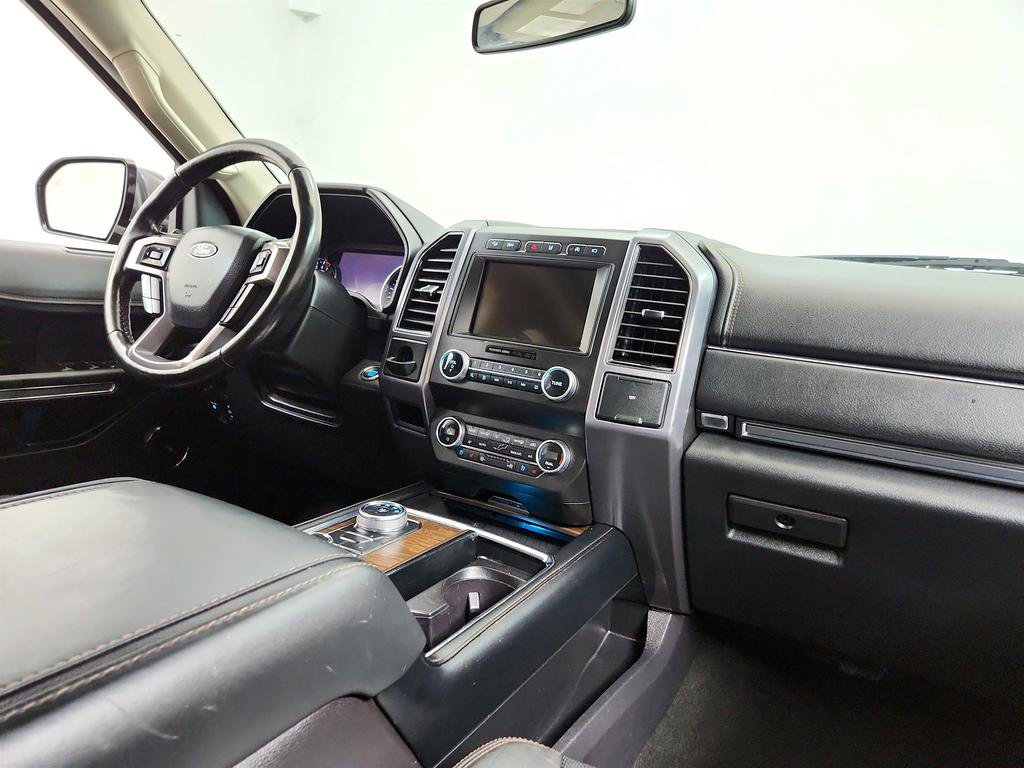 Used 2019 Ford Expedition Platinum AWD/4WD image 27