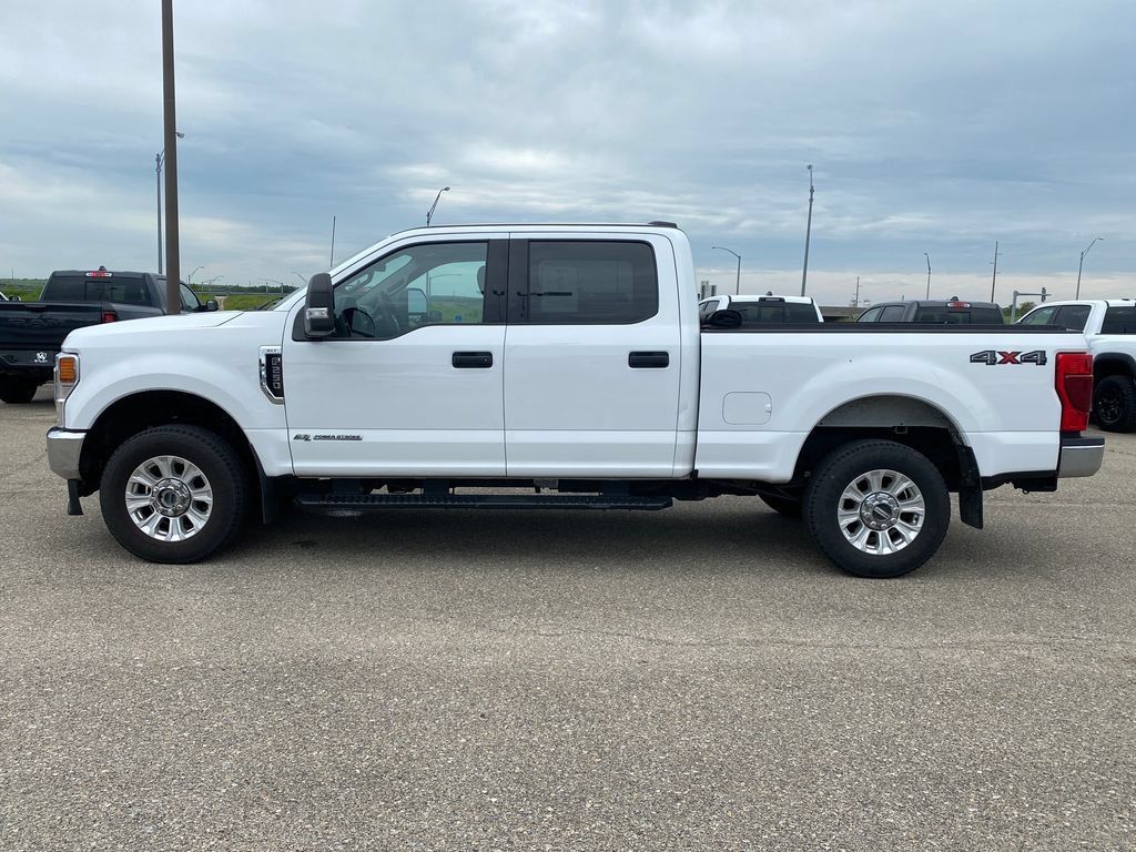 Used 2022 Ford F250 XLT AWD/4WD image 3