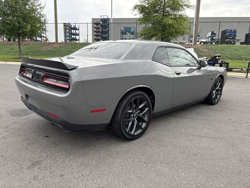Certified 2023 Dodge Challenger R/T w/ Blacktop Package RWD image 9