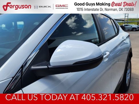 New 2026 Buick Envista Preferred w/ Convenience I Package FWD image 11