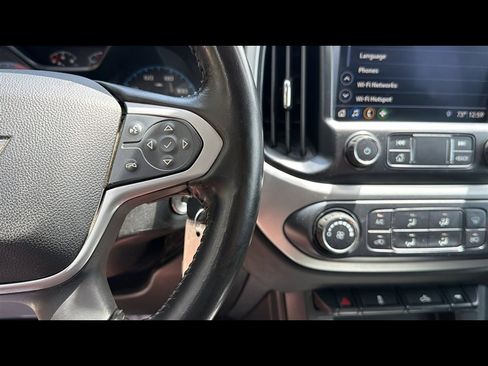 Used 2019 Chevrolet Colorado LT AWD/4WD image 15