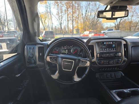 Used 2018 GMC Sierra 2500 Denali image 18