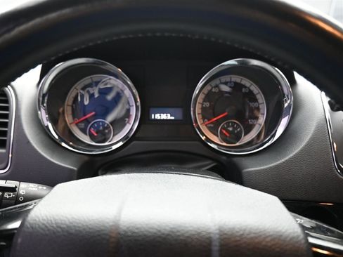 Used 2020 Dodge Grand Caravan SXT image 16