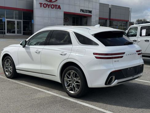 Used 2025 Genesis GV70 2.5T image 3
