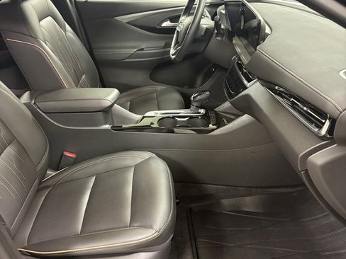 Used 2024 Buick Envista Avenir image 22