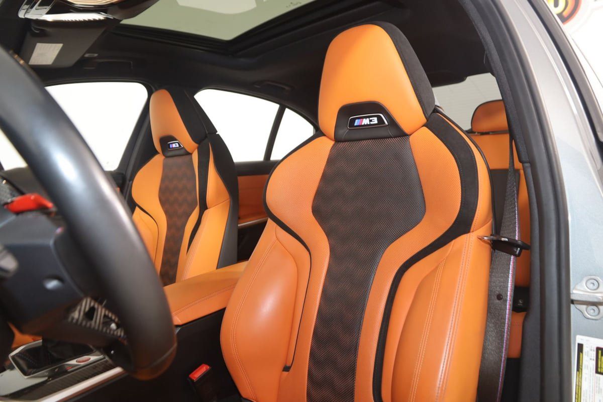 Used 2025 BMW M3 w/ Executive Package RWD image 31