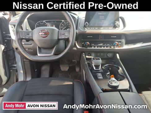 Certified 2025 Nissan Rogue SV AWD/4WD image 38