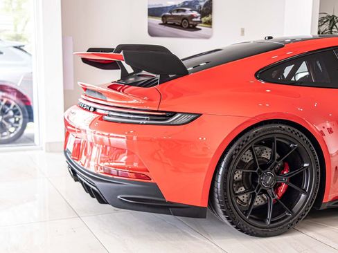 Used 2022 Porsche 911 GT3 RWD image 13