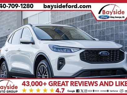 New 2026 Ford Escape SE w/ Class II Trailer Tow Package