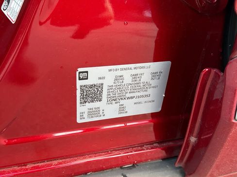 Used 2023 Chevrolet Traverse Premier image 22