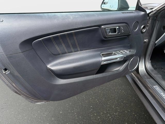 Used 2017 Ford Mustang Premium RWD image 11