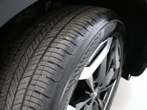 Used 2024 Kia Telluride S w/ S Sunroof Package image 34