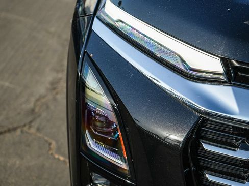 Used 2025 Chevrolet Equinox LT w/ Safety and Technology Package FWD image 8