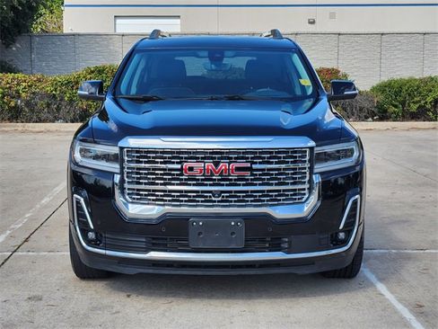 Used 2021 GMC Acadia Denali w/ Denali Technology Package image 2