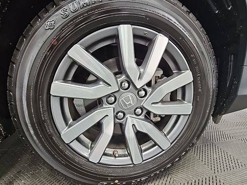 Used 2021 Honda Pilot EX image 48