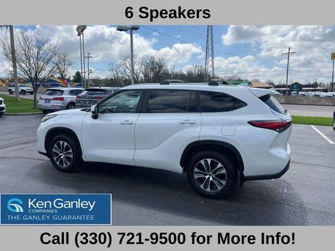 Used 2023 Toyota Highlander XLE AWD/4WD image 15