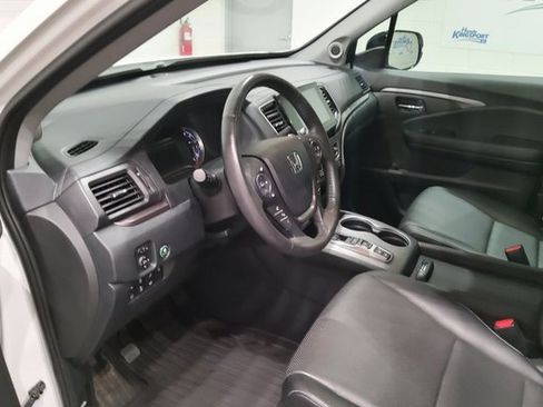 Used 2023 Honda Ridgeline RTL-E image 13