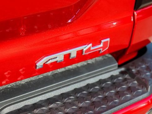 New 2026 GMC Canyon AT4 w/ AT4 Premium Package image 6