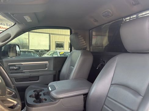 Used 2017 RAM 3500 Tradesman w/ Power & Remote Entry Group image 14