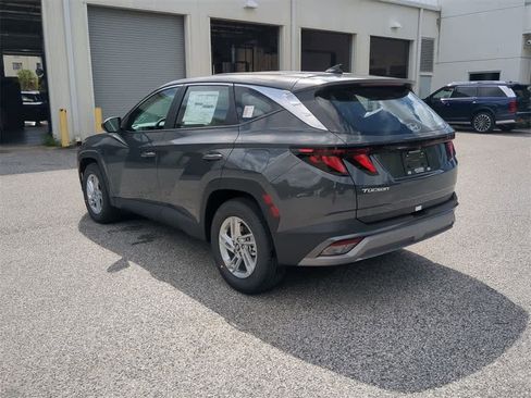 New 2026 Hyundai Tucson SE image 4