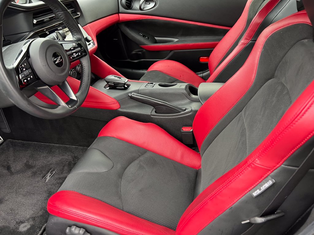 Used 2024 Nissan Z Performance w/ Floor Mat Package RWD image 10