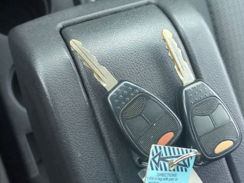 Used 2008 Jeep Patriot Sport image 31