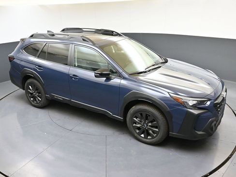 Certified 2025 Subaru Outback Onyx Edition image 48