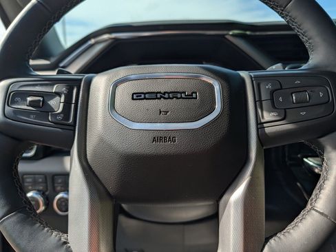 Used 2024 GMC Sierra 1500 Denali w/ Technology Package AWD/4WD image 33