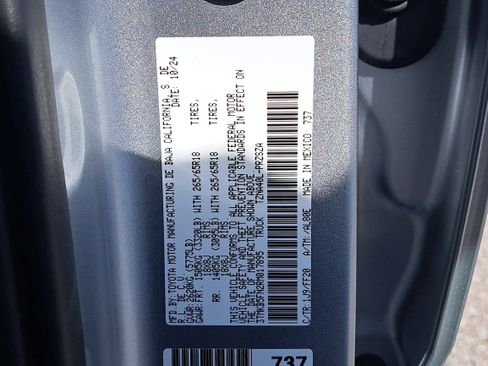 Used 2024 Toyota Tacoma SR5 image 32