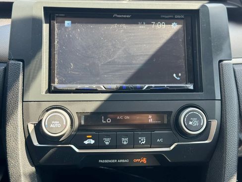 Used 2020 Honda Civic LX image 20