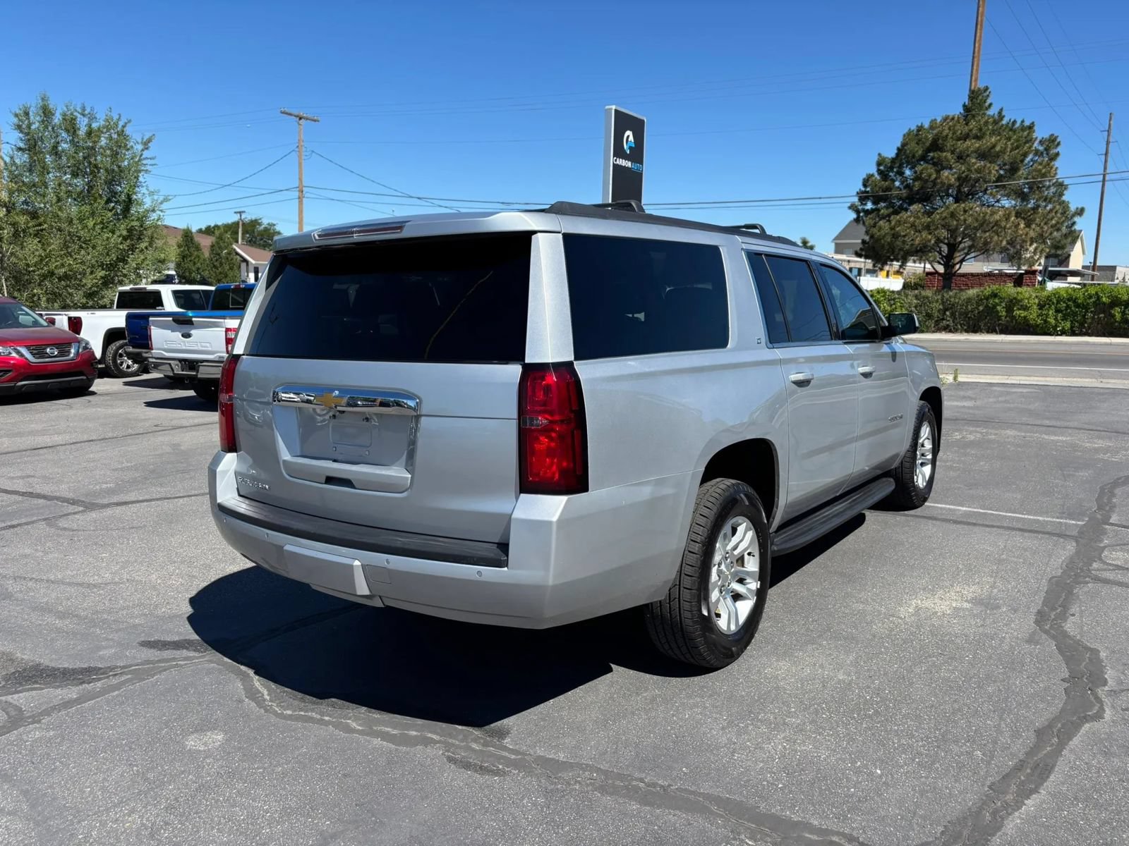Used 2020 Chevrolet Suburban LT AWD/4WD image 5
