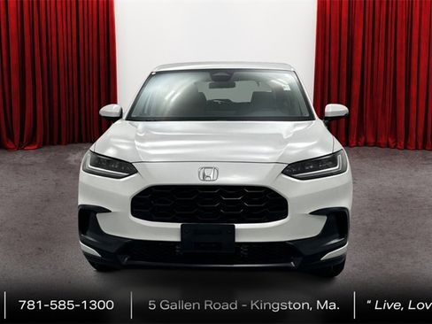 Used 2023 Honda HR-V LX image 2