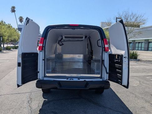 New 2026 GMC Savana 3500 Extended w/ Driver Convenience Package RWD image 11