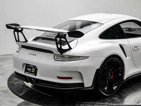 Used 2016 Porsche 911 GT3 RS RWD image 22