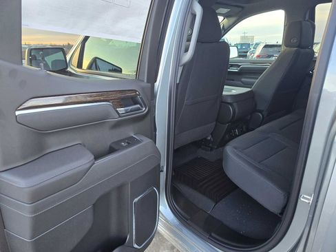 New 2026 GMC Sierra 1500 Elevation image 15