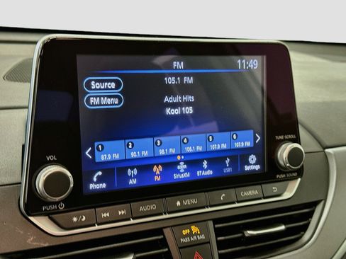 Used 2023 Nissan Altima 2.5 SR FWD image 21