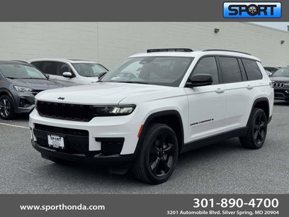 Used 2023 Jeep Grand Cherokee L Laredo