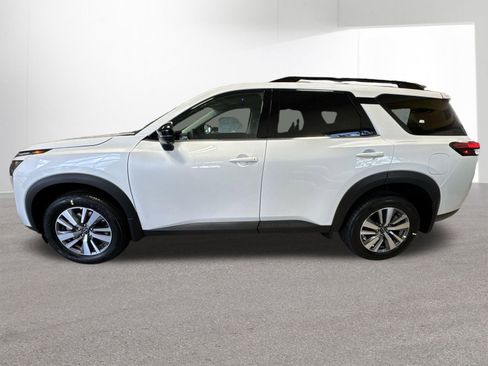 New 2026 Nissan Pathfinder SL AWD/4WD image 34