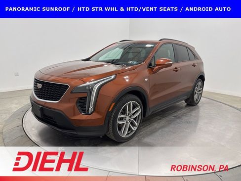 Used 2019 Cadillac XT4 Sport image 3
