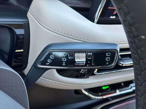 Used 2023 Lincoln Nautilus Reserve image 27