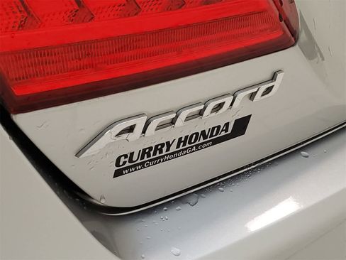 Used 2015 Honda Accord EX-L image 22